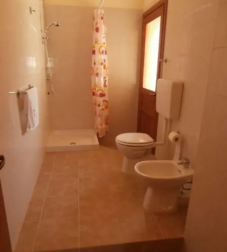 Neverland Oda ve Kahvaltı 3*